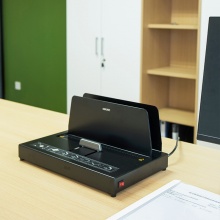 得力 14671 熱熔裝訂機 A4 黑色