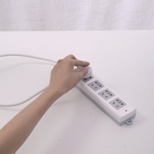 得力18244-03 單控四聯(lián)拖線板插座 3米 白色