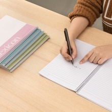 得力 7693 螺旋裝訂本 B5 混色 60張